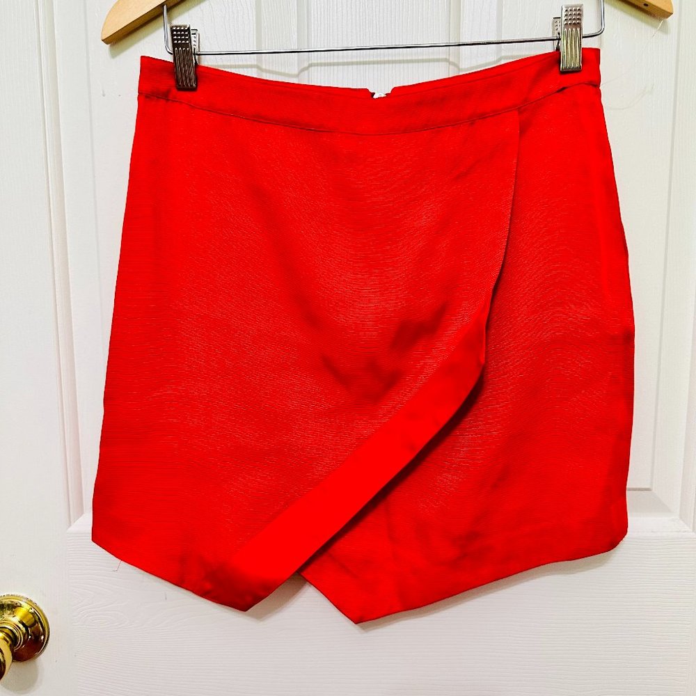 NWOT STYLESTALKER FAUX WRAP SKIRT